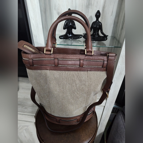 Michael Kors Kingsbury Hemp & Leather Tote 13"H *15" W just like new!! - Picture 3 of 7